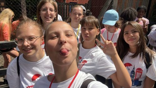 Summer Camp Londrab940d320-36c1-45c7-ba41-872e8d368c6d