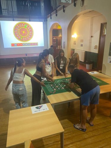 Summer Camp Londrac559249e-7821-4184-b7db-f73b6419874c